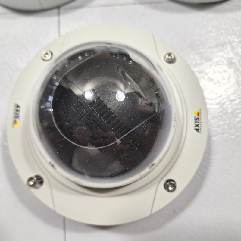 Axis P3225-V MKII Network Dome Security Camera 1080p Day/Night 0952-001-05 TINT gallery