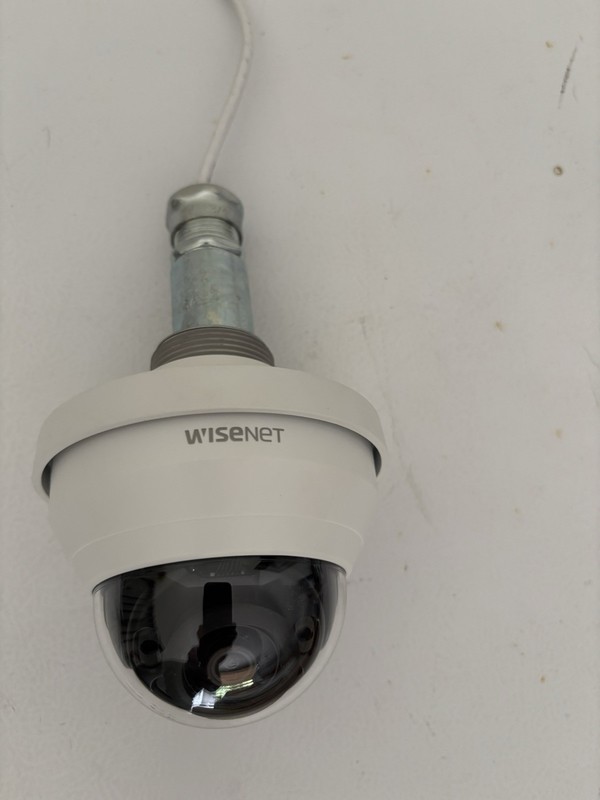 Hanwa Techwin QND-6022R Wisenet 2MP Network Camera 4mm Lens IR PoE/12VDC