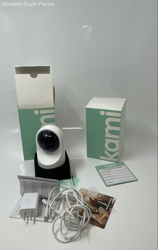 Kami YYS.3218 Motion Activated Night Vision Security Cameras 2 Units Not Tested gallery