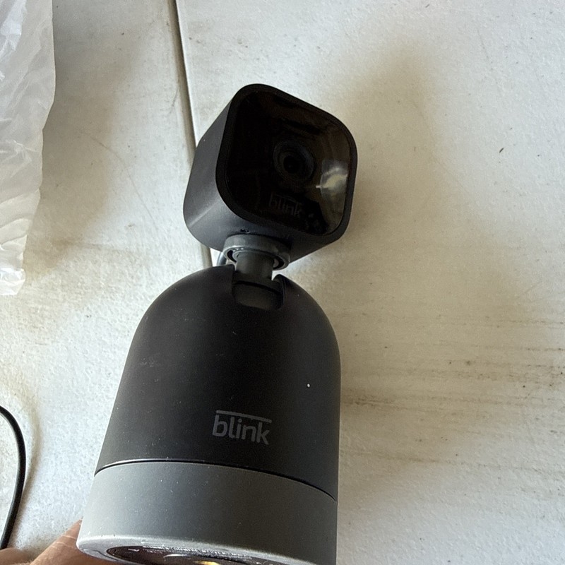 Blink Mini Pan-Tilt Indoor Wired 1080P Security Camera – Black