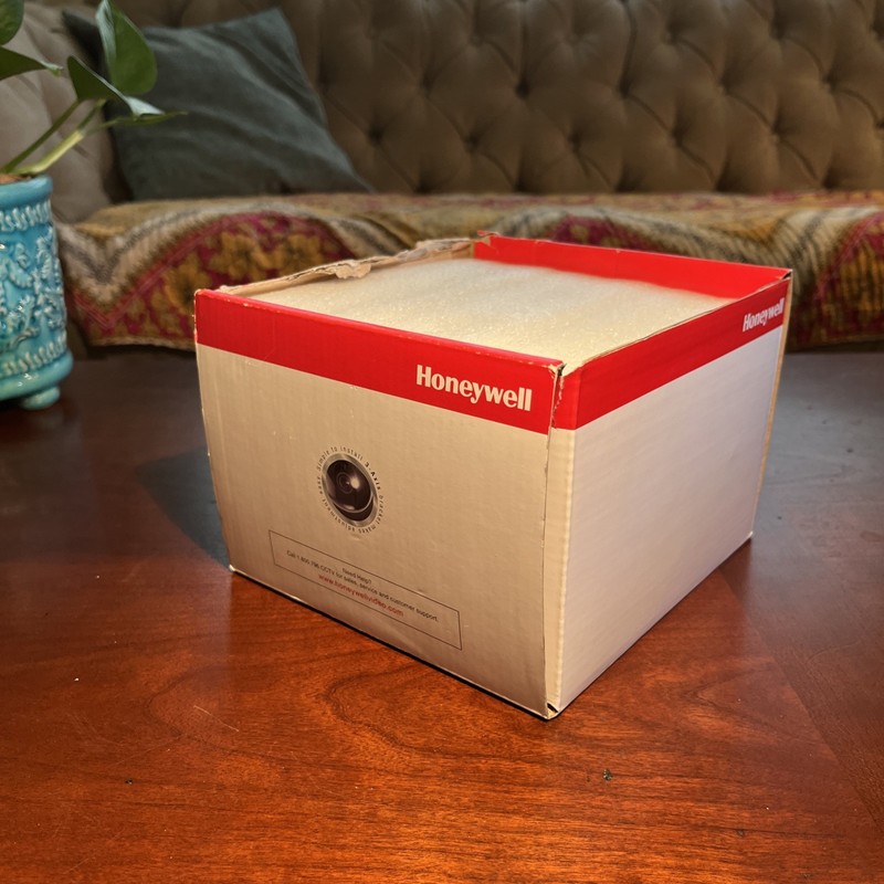 Honeywell HD51 Vandal Resistant Rugged Dome Camera Minidome White Parts Only gallery
