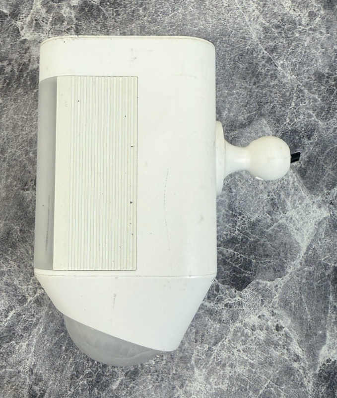 Ring Spotlight Wired Cam White Plug-In Security Camera FOR PARTS OR NOT WORKING gallery