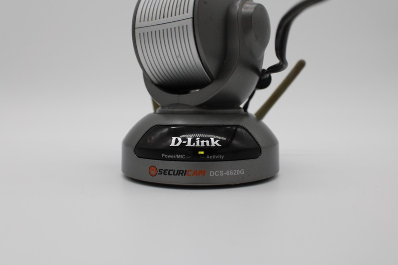 UNTESTED - D-Link DCS-6620G 2.4Hz Wireless Pan/Tilt Security camera CAMERA ONLY gallery