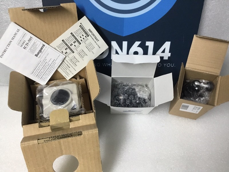 IKEGAMI ICD-505 Security Color Cameras W/ 2.8-12mm 520TVL & Wall Brackets NEW! gallery