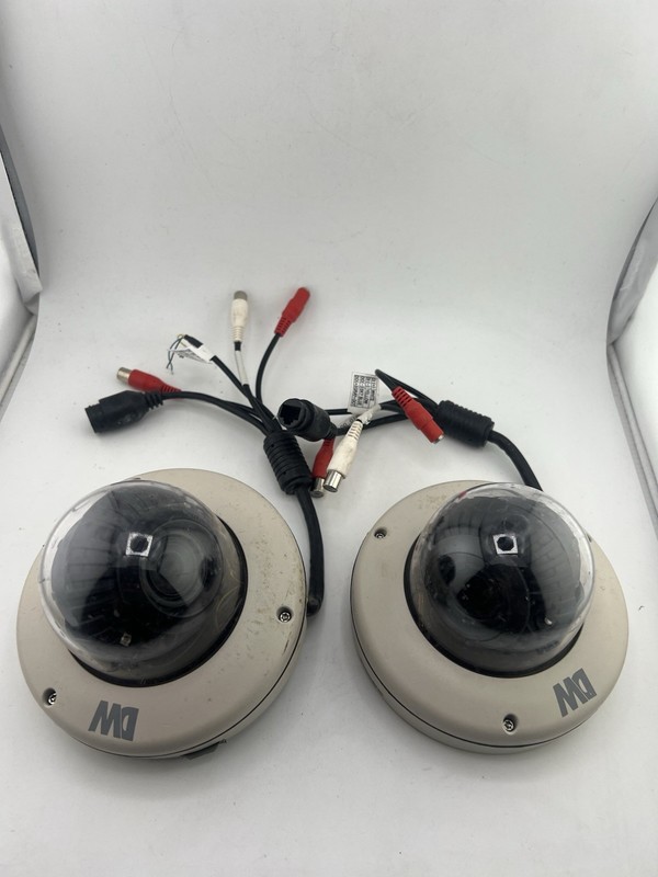 Digital Watchdog MV85WIAT 2 Qty Cameras Only For Parts!!!!