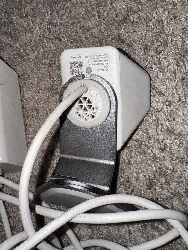 Comcast Xfinity XCAM Security Surveillance Camera with XW4 Power Adapter Untest gallery