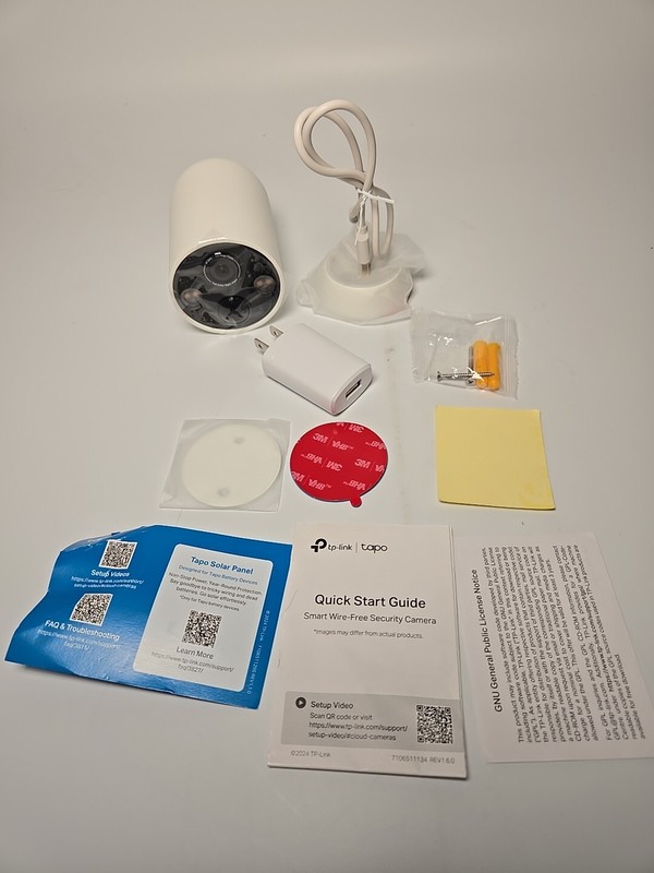 Tapo Wire-Free MagCam, Wireless 2K Battery Powered Smart Security Camera gallery
