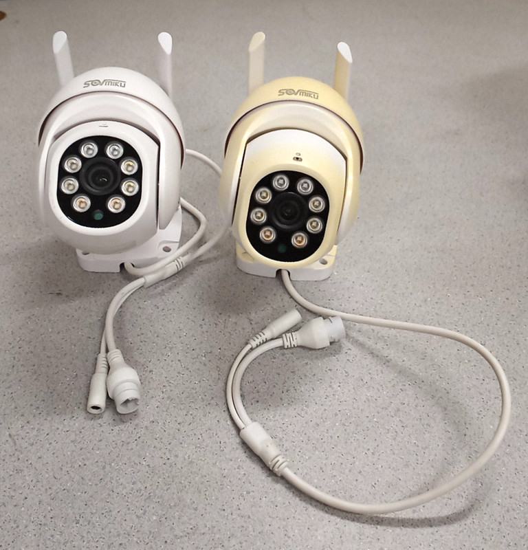 2x USED Sovmiku Auto Tracking Mini 2K Security Camera Wireless Outdoor