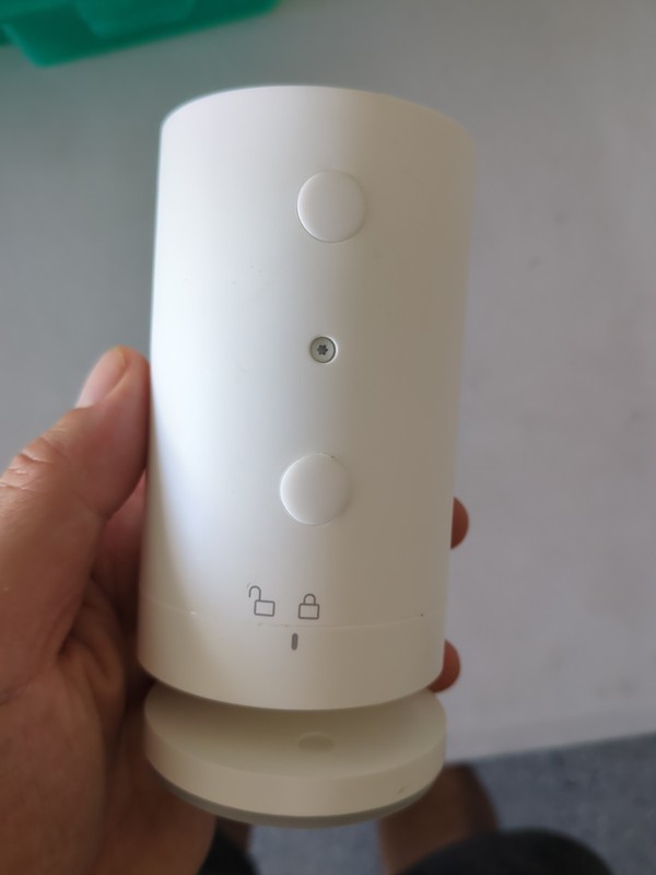 Ring Stick Up Cam Security Camera - White (No Battery) Model: 5UM7E5 gallery