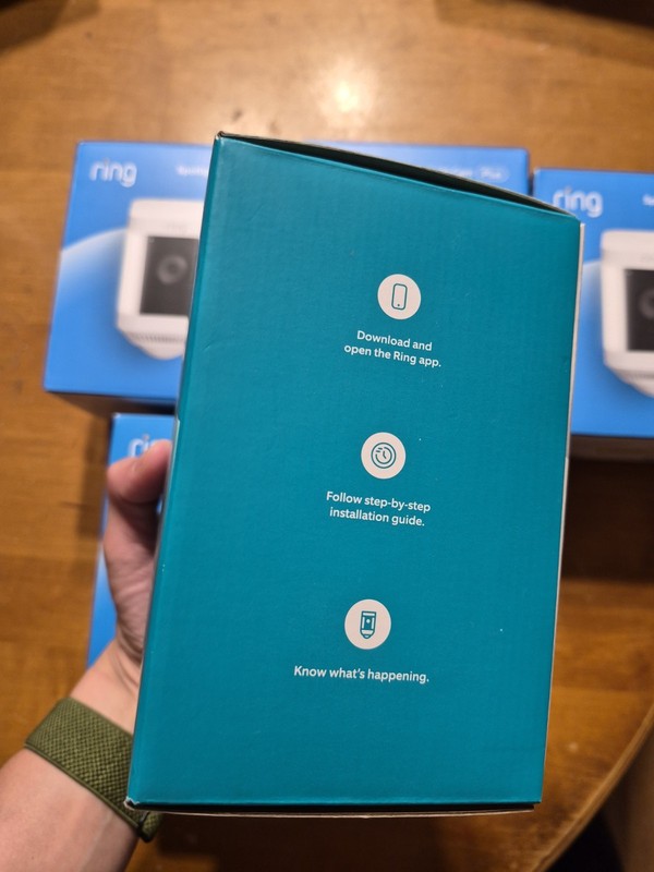 Ring Spotlight Cam Plus Battery READ gallery
