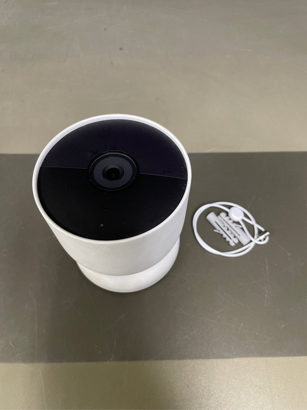 Google Nest Cam Outdoor/Indoor Security Camera with Wireless Battery - White 9 gallery
