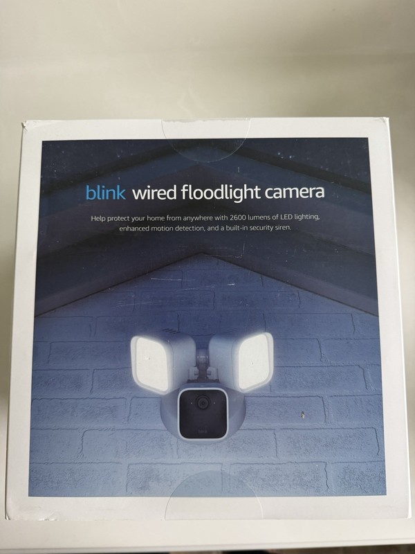 Blink Wired Floodlight Camera - Smart Security Camera, 2600 Lumens, White gallery