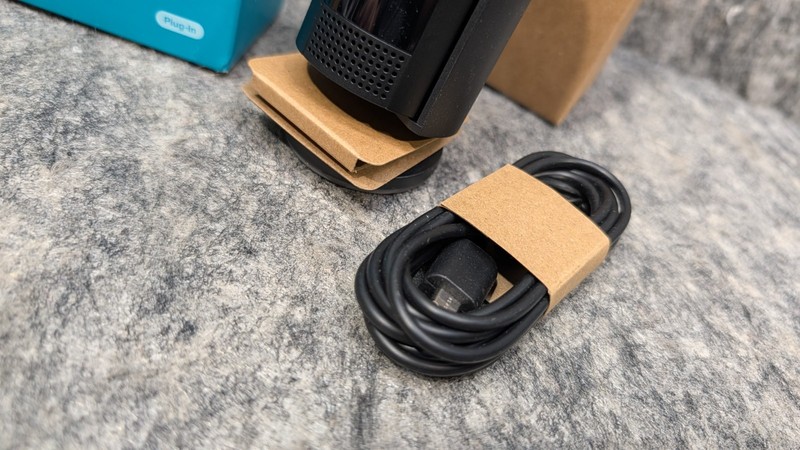 Ring Indoor Cam 2nd Gen Smart Plug In Security Wifi Black with Privacy Cover gallery
