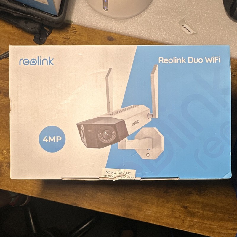 Reolink Duo WiFi 4MP Dual Lens IP Camera Dual-Band Wi-Fi Person/Vehicle gallery
