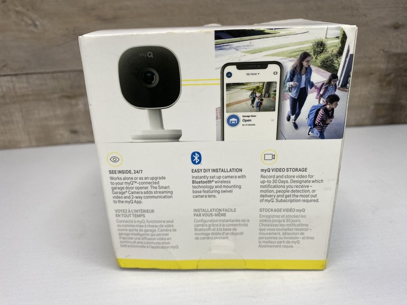 Chamberlain myQ Garage HD 1080p Wi-Fi Security Camera - White NEW DISTRESSED BOX gallery