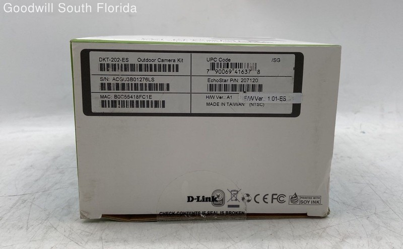 D-Link White Infrared Night Vision Outdoor HD Wi-Fi Security Camera Not Tested gallery