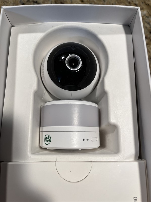 LeapFrog LF930HD 7" WiFi High Definition Pan & Tilt Monitor Open Box. gallery