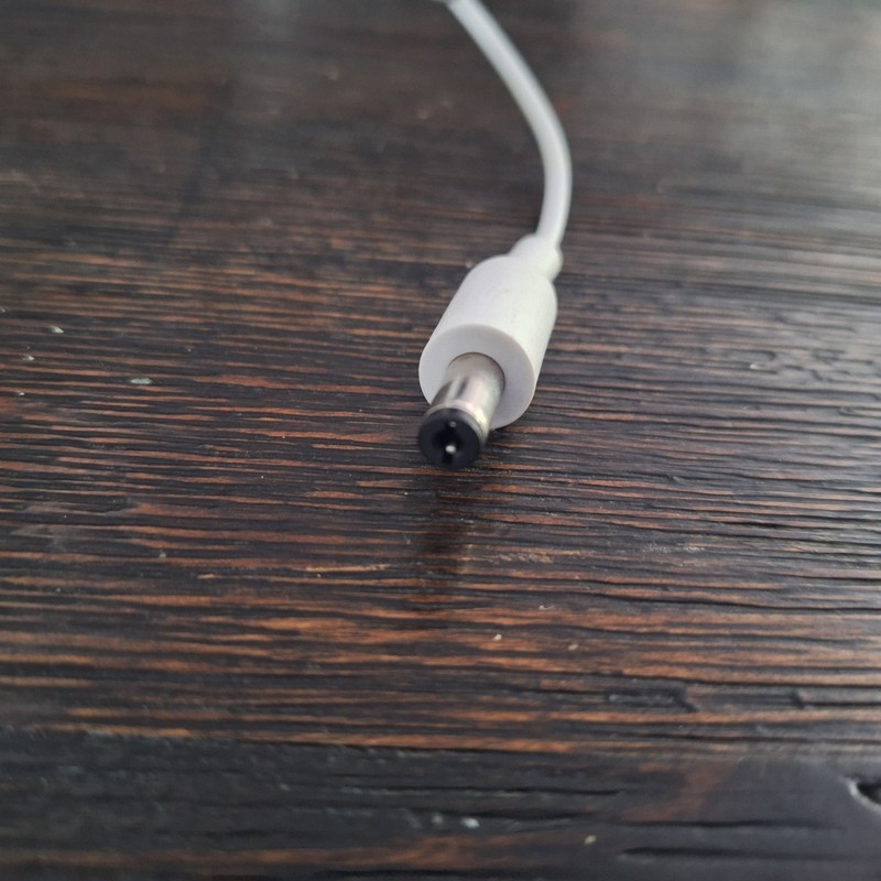 Vivint Adapter Plug For Camera vs-odc350-wht UB gallery