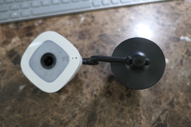 Netgear Arlo Q HD 1080p Camera VMC3040 w/ Wall Plug Adapter