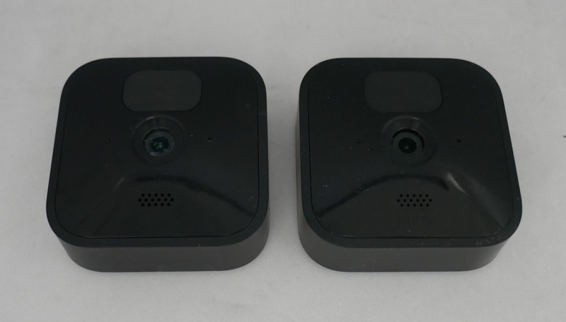 2 x BLINK OUTDOOR (3rd Gen) SERCURITY WIRELESS CAMERA **LOCKED/FOR PARTS ONLY**