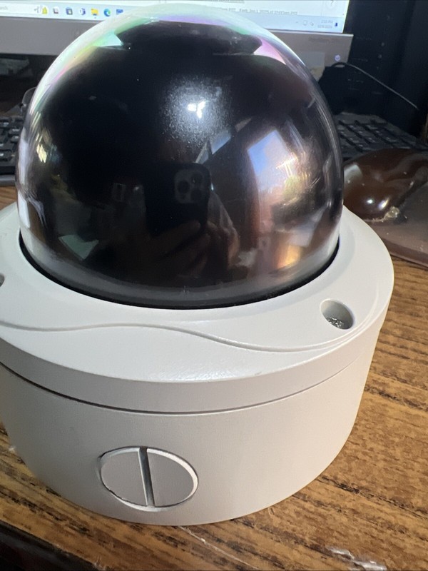 Arecont Vision Megadome 2 AV5255AMIR-S 3-9mm 3 Megapixel IP Camera gallery