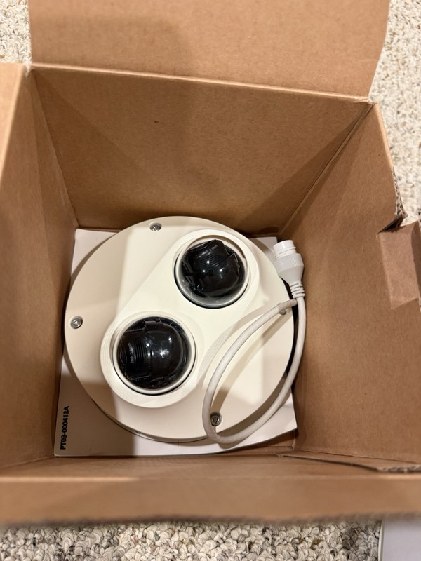 Hanwha Wisenet PNM-7000VD Outdoor/Indoor cam with dual 2.8 /3.6 mm 2MP Lenses gallery