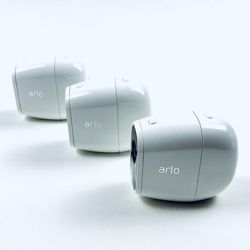 Arlo Lot - Pro/Pro 2 VMB4000 Base Station + 3 Wireless Cameras + Doorbell *READ* gallery