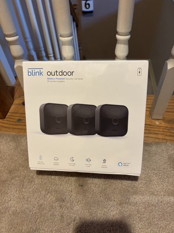 Blink Outdoor Wireless Security Camera 3rd Gen 3-Pack Battery-Powered New