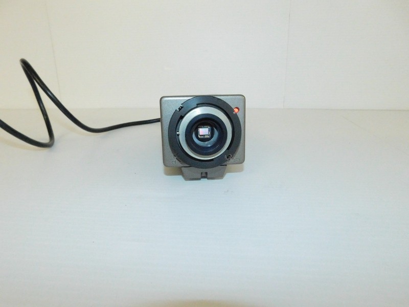 PANASONIC WV-BL200 CCTV CAMERA (AFD123) gallery