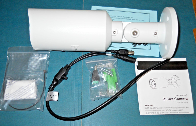 NEW IN SEALED BOX 1PV-52812TGVBRW HD Camera
