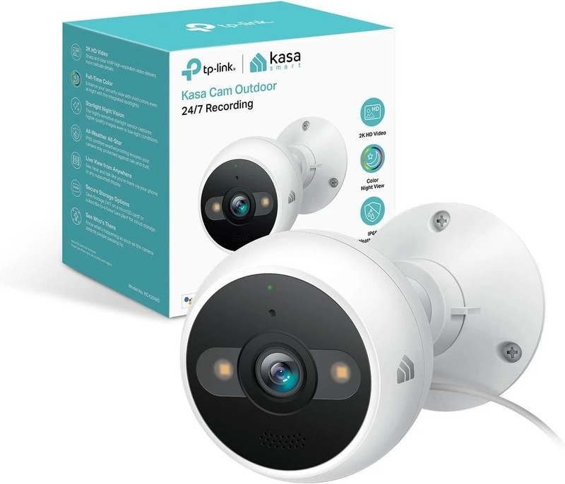 Smart Outdoor Security Camera with 2K Video, AI Detection, and Easy App Control gallery