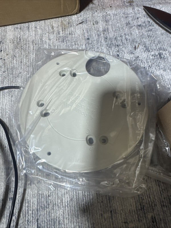 Samsung(Hanwha) SNF-8010 Built-In MIC 360(Fisheye) WDR POE gallery