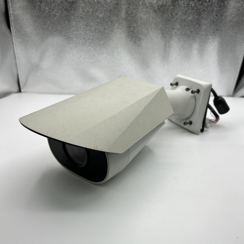 Avigilon 3.0C-H4A-BO1-IR Bullet Camera 3 Megapixel IP Camera 13W 12VDC/24VAC