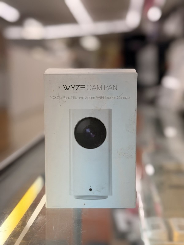 Wyze WYZECP1 Indoor Home Camera with Night Vision and 2-Way Audio