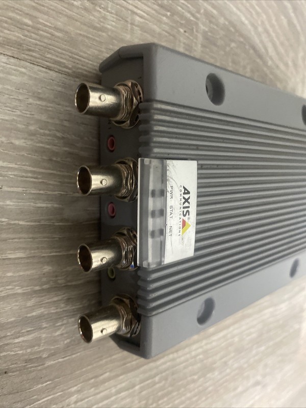 Axis Communications 4-Cannel Video Encoder ( M# P7214 )