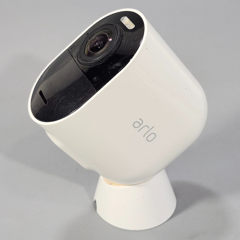 Arlo Ultra 2 VMC5040 Spotlight Security Camera 4K Wireless Add-on White READ