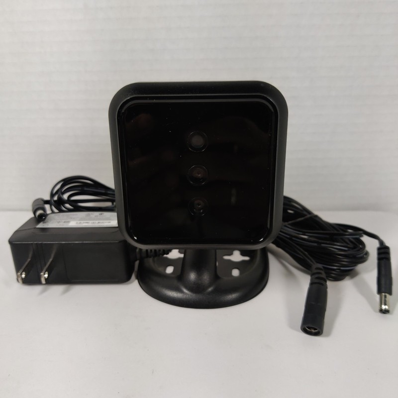 ADT PULSE Indoor Wireless Network Video Surveillance Security Camera RC8025B-V2
