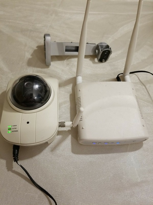 Wireless Security Camera ROHS COMPLIANT model ISEE-PTWLG