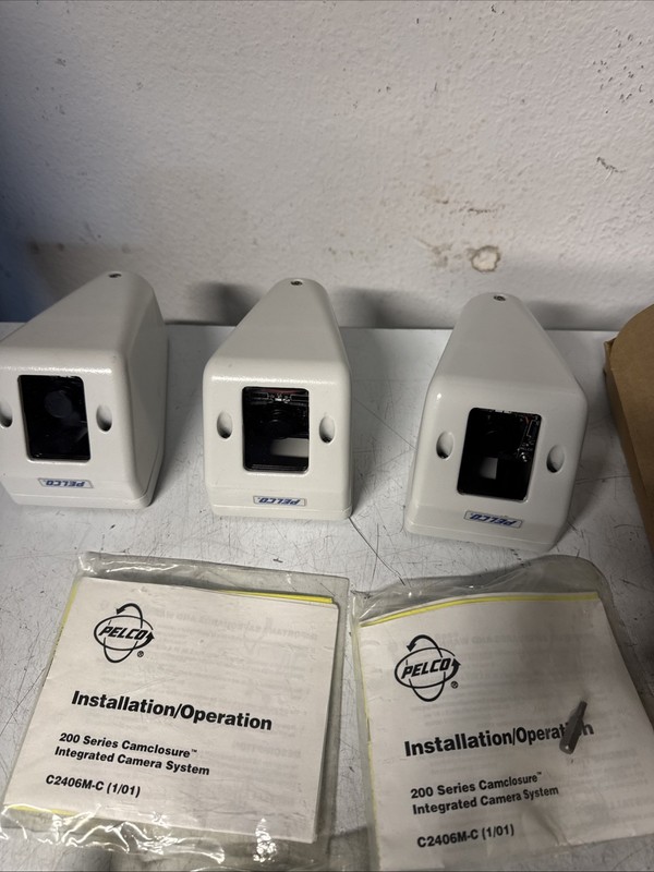 Lot Of 4 PELCO ICS200-CA3 CCTV 2.9mm Security Surveillance Color camera