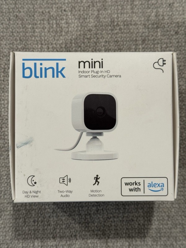 Blink Mini HD Indoor Security Camera Pan-Tilt, Rotating, Wired, 2-Way Audio