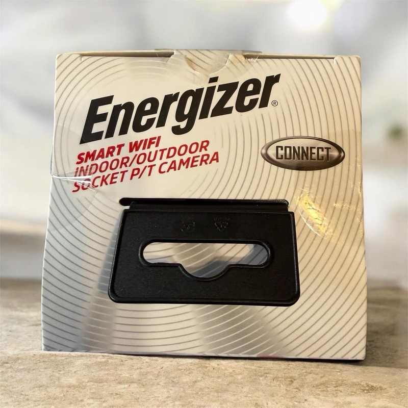 Energizer Connect Smart WiFi Bulb Camera Pan-Tilt 1080p Night Vision Black gallery