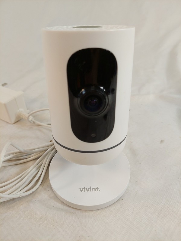 Vivint Ping Indoor 1080p Wi-Fi Security Camera V-CAM1 With Power Supply gallery