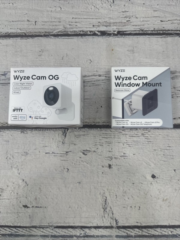 Wyze WYZECGS Cam OG Wired 1080p Smart Security Camera + Window Mount WYZEWMV2