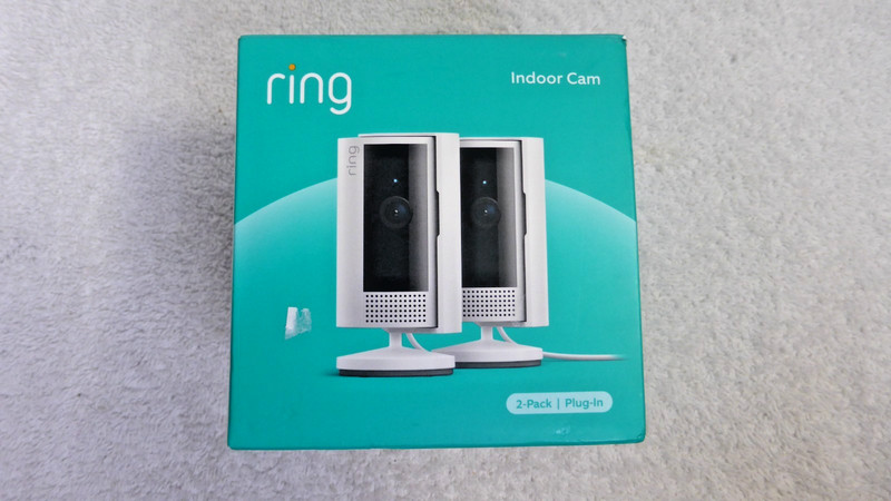 Lot of Ring Indoor Cam (2nd Gen) Cameras White and Doorbell Cam gallery