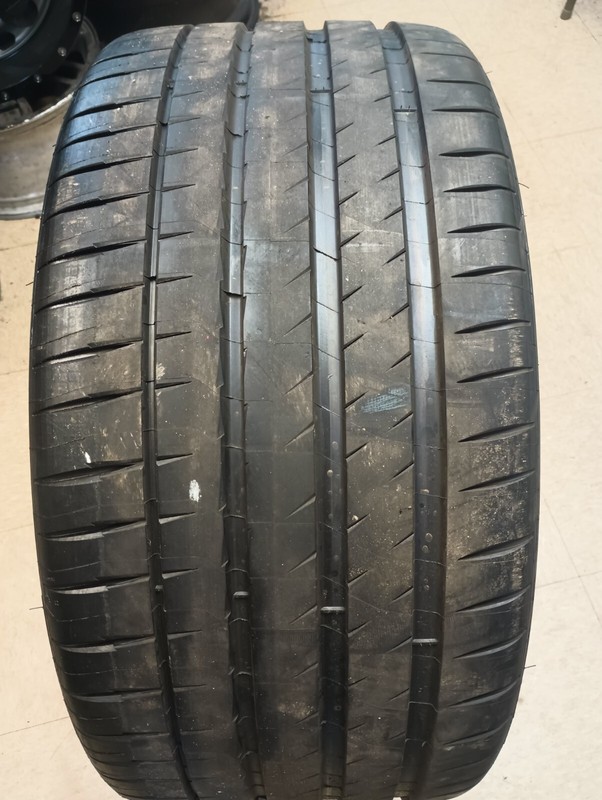 1 NEW MICHELIN 3253522
