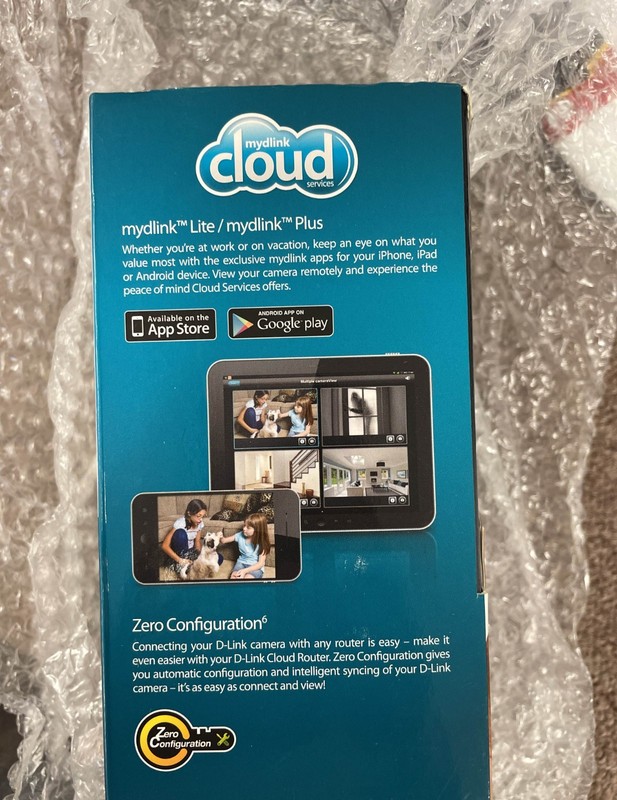D-Link DCS-933L Day Night Wi-Fi Camera with Wi-Fi Extender gallery