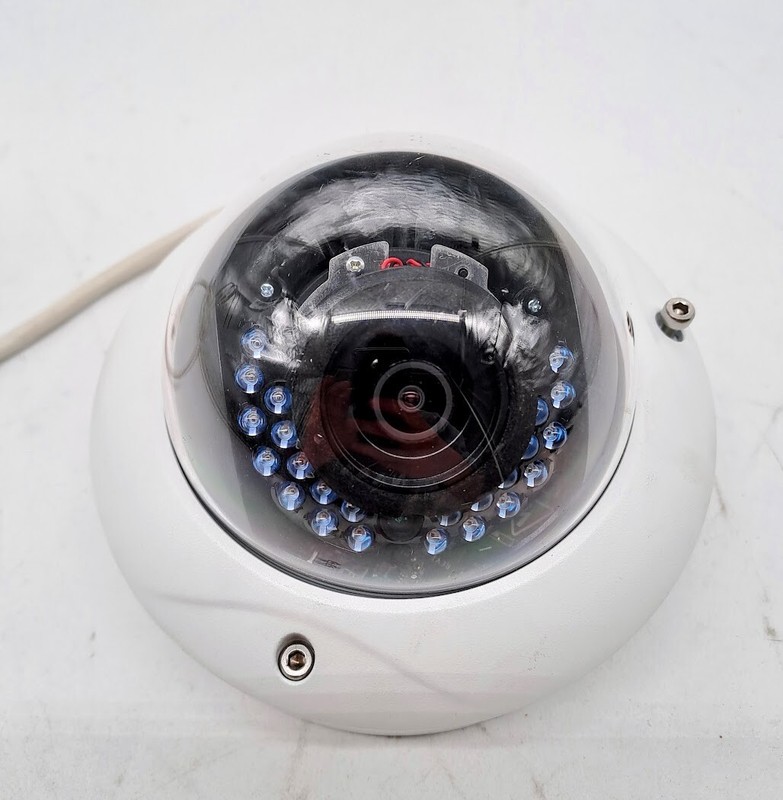 Luma Surveillance 500 Series LUM-500-DOM-IP-WH Dome Camera