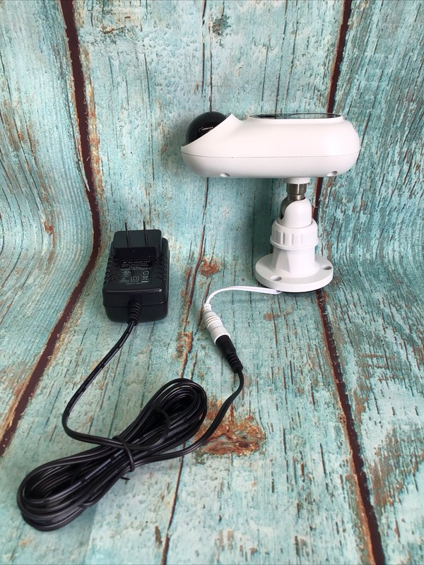 Sens8 LHW1 Outdoor 1080p HD Wi-Fi Night Vision Home Security Camera W/ Adapters gallery