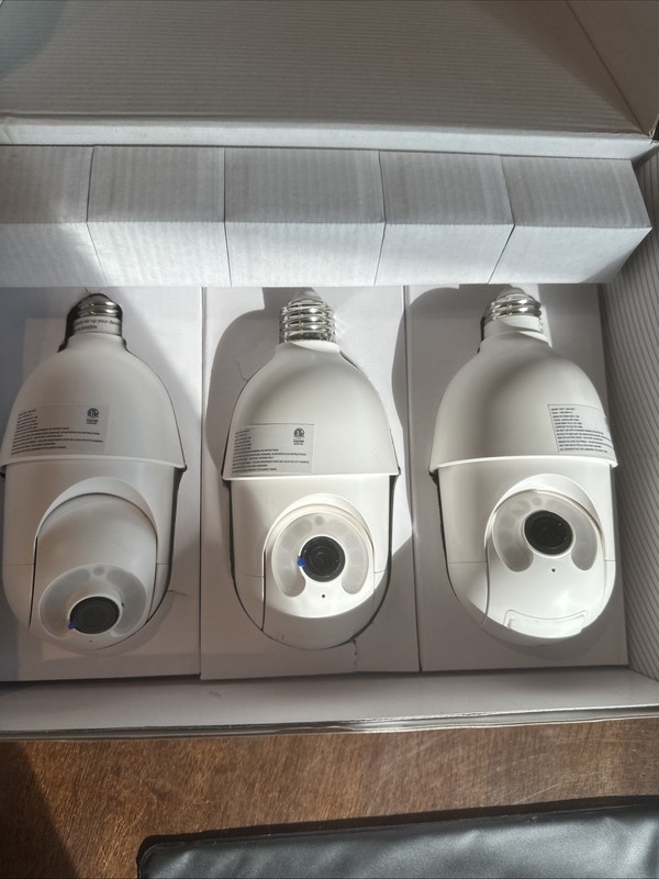 Energizer Smart 5GHz Wifi Indoor/Outdoor Pan and Tilt Socket Camera, 3 pk, White gallery