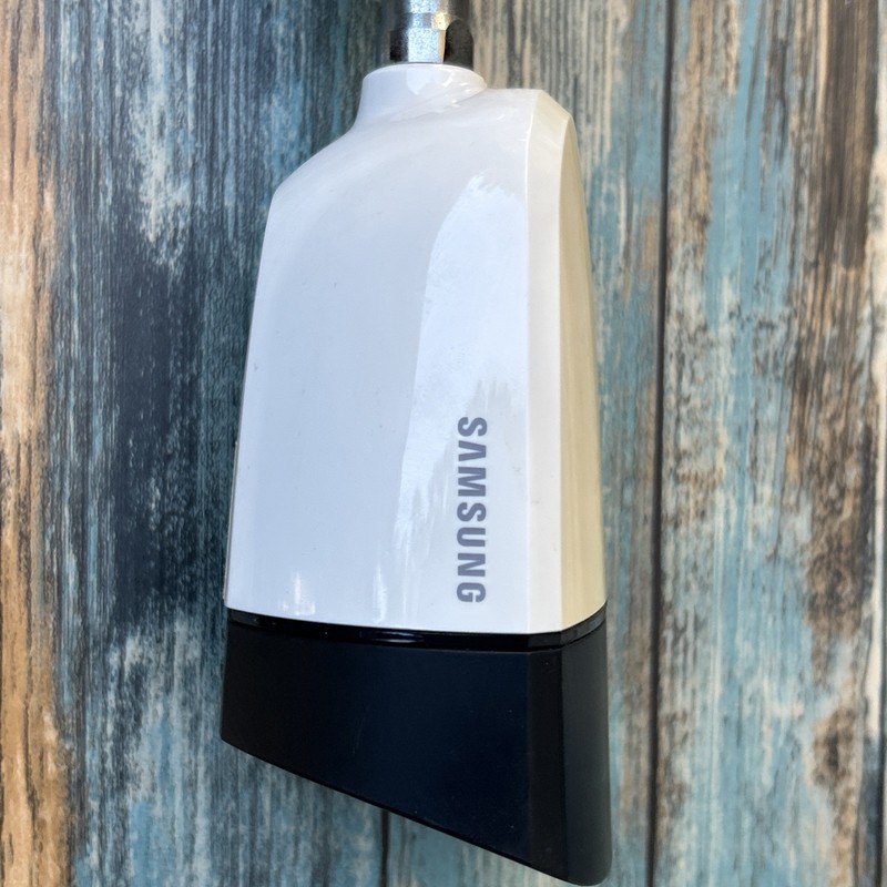 Samsung SDC-7340BCN Digital Color Video Surveillance Camera Night-vision CCTV gallery